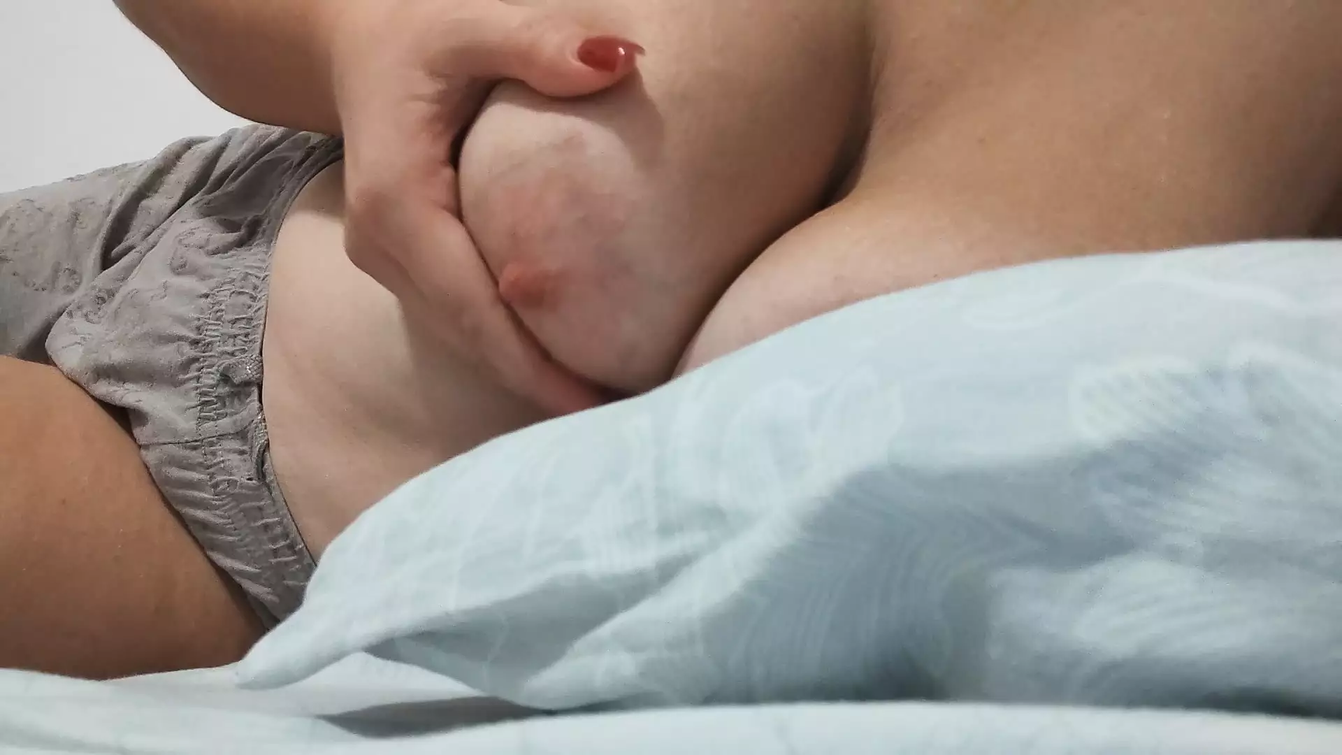 The First Milk in a Pregnant Bitch Lactation at 3 Months: Jewish MILF Porn
