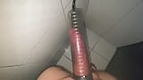 La hermanastra traviesa me atrapó usando la bomba pene en el baño con mi polla de 7 pulgadas y vino a compartir la ducha conmigo snapshot 3