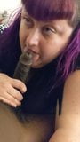 Interracial BBW Goth Mädchen lutscht und fickt! Huzzah! snapshot 8