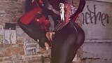 Zgodna Venom sa velikim kurcem jebe spider-woman snapshot 4