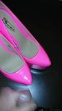 Cumming on pink platform heels snapshot 1