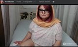 Pertunjukan pantat dan payudara muslim Asira 2021-04-03 16-33 hd snapshot 3