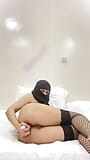 アラブのふしだらな女と巨大なおっぱいにソロ肛門オナニーシーン snapshot 6