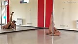 Big ass gymnast Sonka Nikolet in dance studio snapshot 3