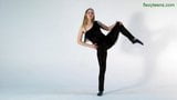 Sofya Belaya softcore gymnastics and splits snapshot 3