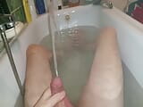 22.01.22 xH_Handy_Mein水在浴缸里撒尿 snapshot 8