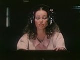 Annette Haven als zangeres - samenvatting. snapshot 1