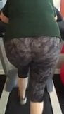 Fat wife on a treadmill snapshot 3
