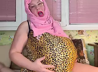 Nenek hamil 9m menonton film porno dan masturbasi | xHamster