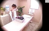 Women Let Loose At Massage Parlours As Soon As They Start Using Oils. snapshot 2