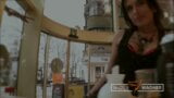 Amel gosta de café, mas ela adora sexo anal! wolfwagne.com snapshot 1