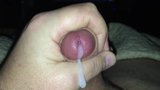 Masturbándose con semen snapshot 4