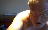 Il nonno gioca in webcam snapshot 3