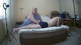 Voet- en billenmassage eindigde met penismasturbatie met cumshot -weergave 1 snapshot 2