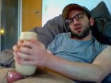 Str8 nerd golpeando el coño de bolsillo snapshot 10