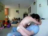 Pareja amateur - chico comiendo a su novia snapshot 5