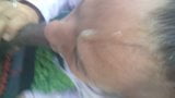 Jalang putih menghisap kote hitam besar di luar (ludah di muka) snapshot 9