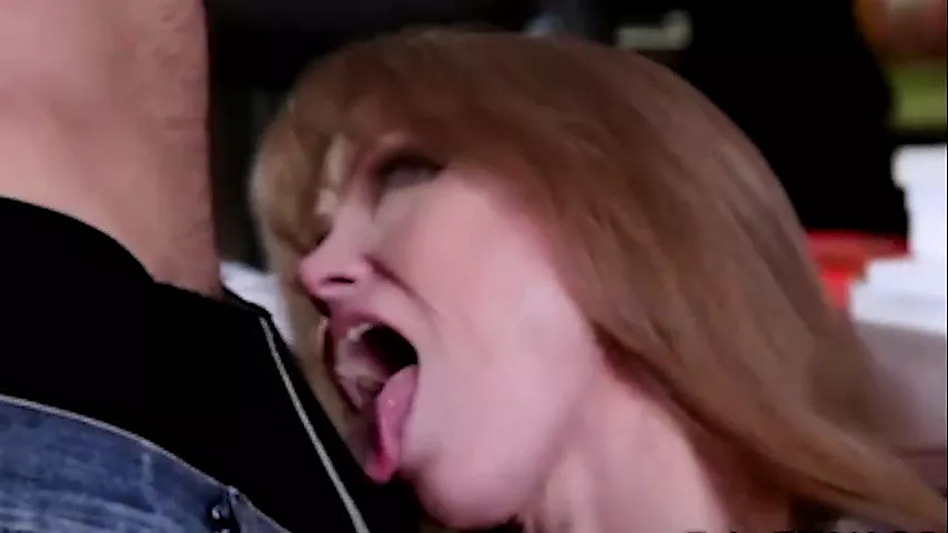 Darla Crane Cum