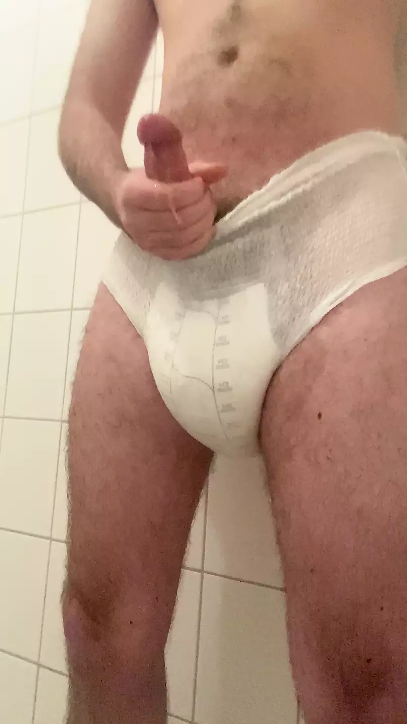 Diaper Boy with Big Cock: German Gay Amateur Amateur Porn