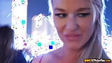 Tetona interracial anal milf follada por bbc antes de mamada en trio con nena snapshot 1