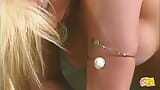 Блондинке с большими грудями вылизывает ее тугую киску шлюховатая лесбиянка-брюнетка snapshot 14