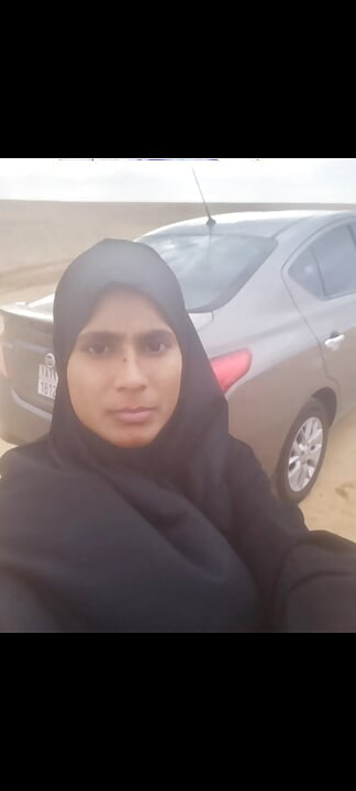 Phone call with Saudi expatriate girl