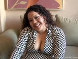 सुंदर बड़ा पेट लूट और स्तन लैटिन देश की खूबसूरत विशालकाय महिला snapshot 1