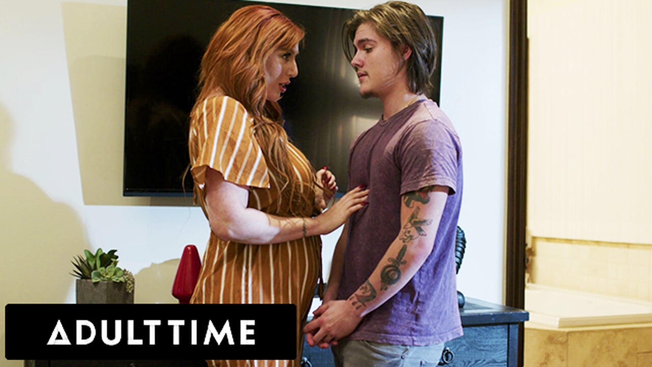 Adult Time - Milf με μεγάλα φυσικά Η Lauren Phillips διδάσκει τον ανυπάκουο θετό γιο της πώς να γαμάει σωστά!