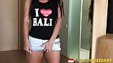 Eurosexdiary - gata europeia com tesão é gozada por pau grande snapshot 2