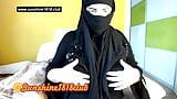Arabă musulmană cu voal hijab dolofan cu cur rotund în Pakistan, Iran, camere înregistrate în direct 11.10 snapshot 25