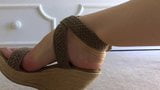 Zooming on beautiful feet in beautiful wedges - 2 pairs -. snapshot 8