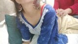 Echte indische Desi Punjabi geile Mami der kleinen Mutter (Stiefmutter Stiefsohn) haben Sex-Rollenspiel mit Punjabi Audio hd xxx snapshot 4