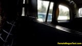 Glam lady cabbie kacau dan senang secara lisan snapshot 3
