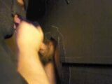 Str8 canadiense - primera vez en un gloryhole snapshot 2