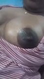 SL Aunty Hot Big Boobs Show snapshot 8