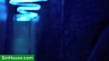 Рыжая знаменитость Elizabeth Gillies, сексуальные сцены, подборка snapshot 6