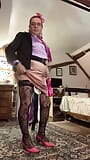 Outfit with a pink skirt and purple blouse snapshot 4