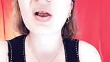 ASMR: frenillos y masticando con saliva y vore fetiche sfw video caliente por Arya Grander snapshot 9