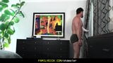 Familydick - un mec poilu baise ses deux beaux-fils dans un trio snapshot 2