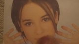 Hommage sur le joli visage d'Alizee snapshot 2