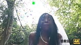 BRIDE4K. Pieds froids, chatte mouillée snapshot 20