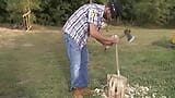 Une cowgirl se fait sodomiser à la ferme ! snapshot 1