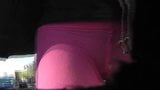 Roze panty&#39;s die ronddwalen snapshot 4