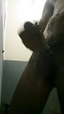 Quente garoto no banho e masturbação no banheiro snapshot 11