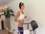 Eva Sinn is the perfect woman to work out with snapshot 2