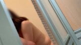 Adulterio sexo estilo voyeur en el baño snapshot 9