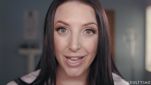 Sensual Doctor Angela White performs a Full-Body Checkup
