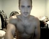 Macho espanhol gostoso se masturba snapshot 3