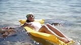 Sirena milano masturbiert am strand snapshot 3