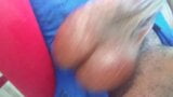 I smeared my black balls with lubricant, come help me, it's all lubricated, there are more videos like this, come be par snapshot 1
